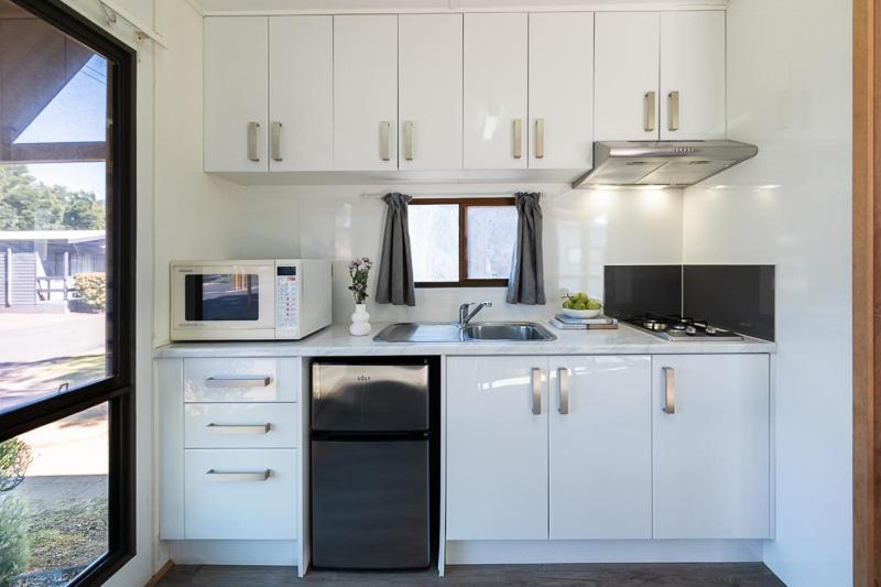 Adelaide Caravan Park - Aspen Holiday Parks الغرفة الصورة