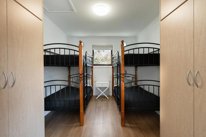 Adelaide Caravan Park - Aspen Holiday Parks الغرفة الصورة