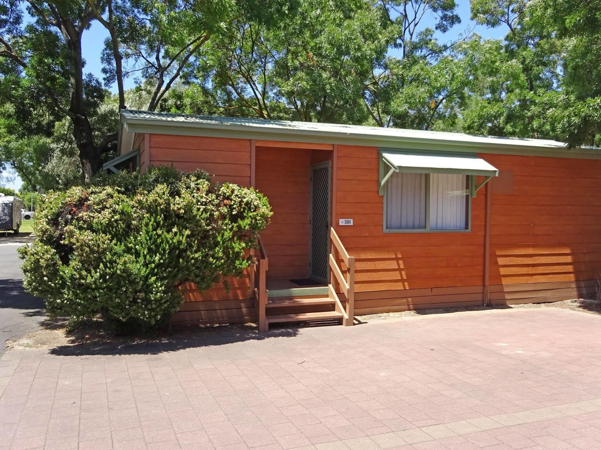 Adelaide Caravan Park - Aspen Holiday Parks المظهر الخارجي الصورة