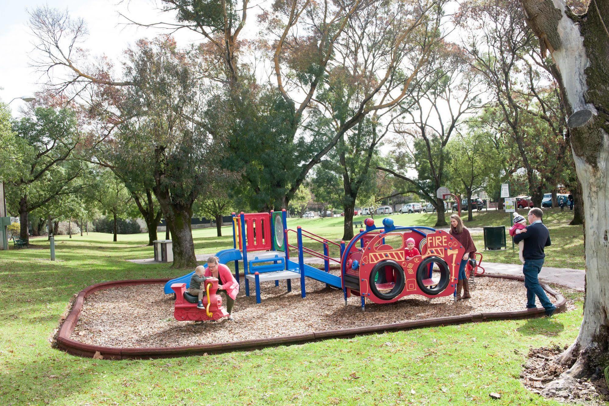 Adelaide Caravan Park - Aspen Holiday Parks المظهر الخارجي الصورة